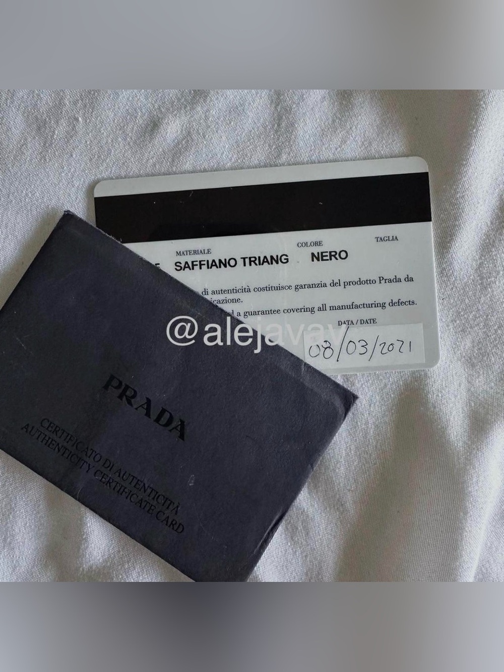 Prada Black Saffiano Leather Compact Zip Wallet with Gold Logo - Picture 4 of 4